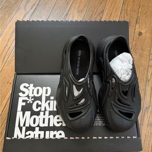 Unisex Sustainable plastic soul shoes